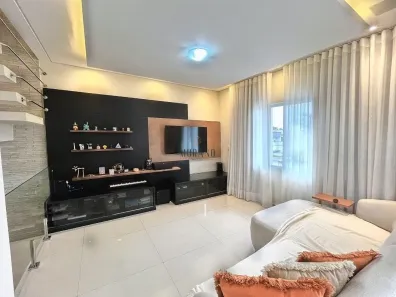 Casa com 3 Quartos à venda, 200m² no Bom Retiro, Joinville