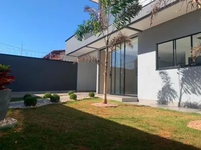 Sobrado com 3 Quartos à venda, 191m² no Setor Recanto das Minas Gerais, Goiânia