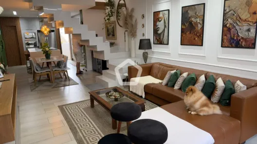 Casa com 6 Quartos à venda, 250m² no Vila Paulicéia, São Paulo