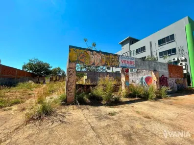 à venda, 1800m² no Plano Diretor Sul, Palmas