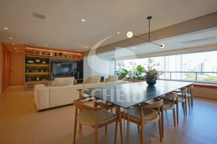 Apartamento com 4 Quartos à venda, 250m² no Santo Amaro, São Paulo