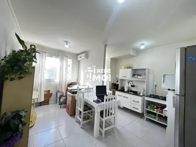Apartamento com 2 Quartos à venda, 50m² no Patronato, Santa Maria