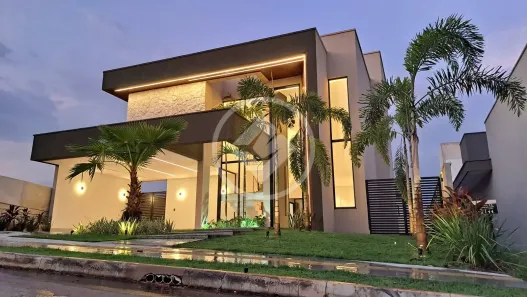 Casa de Condomínio com 4 Quartos à venda, 270m² no Residencial Goiânia Golfe Clube, Goiânia