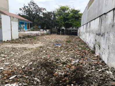 Lote/Terreno à venda, 370m² no Estuário, Santos