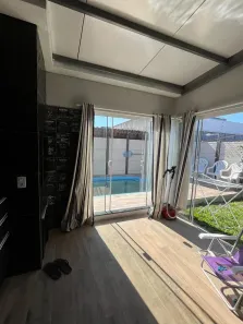 Casa com 3 Quartos à venda, 160m² no São Gonçalo, Pelotas