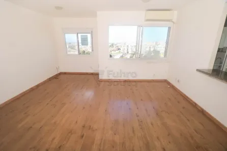 Apartamento com 2 Quartos para alugar, 80m² no Centro, Pelotas