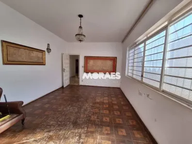 Casa com 3 Quartos para alugar, 269m² no Jardim Paulista, Bauru