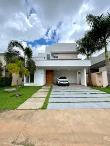 Sobrado com 4 Quartos para alugar, 274m² no Jardim Itália, Cuiabá