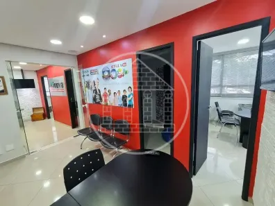 Sala Comercial à venda, 84m² no Santo Amaro, São Paulo