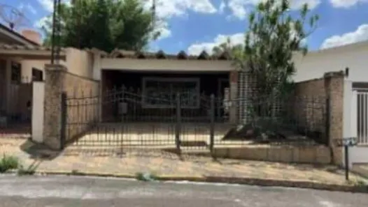 Casa com 3 Quartos à venda, 227m² no Centro, Capivari