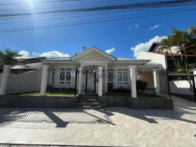 Casa com 3 Quartos para alugar, 232m² no Marechal Rondon, Canoas
