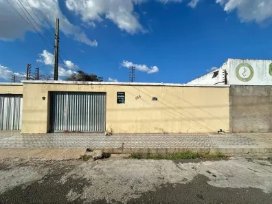 Casa com 3 Quartos para alugar, 110m² no Vermelha, Teresina