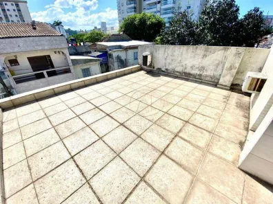 Casa com 3 Quartos à venda, 200m² no Vila Belmiro, Santos