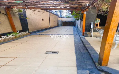 Casa com 5 Quartos à venda, 360m² no Méier, Rio de Janeiro