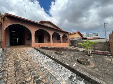 Casa com 5 Quartos à venda, 220m² no Milionários (Barreiro), Belo Horizonte