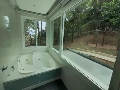 Casa de Condomínio com 4 Quartos para alugar, 500m² no Retiro Do Chale, Brumadinho