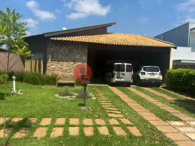 Casa de Condomínio com 2 Quartos para alugar, 197m² no Centro, São José do Rio Preto