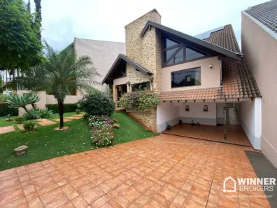 Casa de Condomínio com 5 Quartos para alugar, 432m² no Zona 08, Maringá