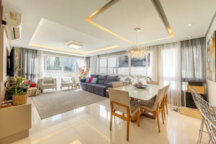 Apartamento com 3 Quartos à venda, 111m² no Mont Serrat, Porto Alegre