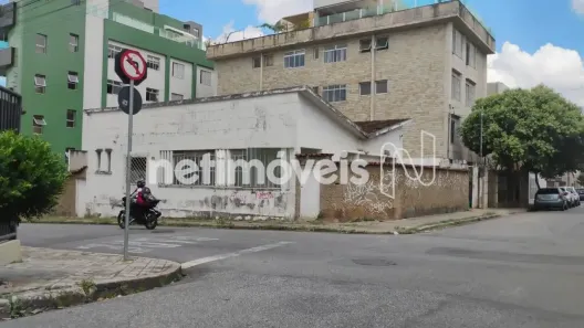 Lote/Terreno à venda, 390m² no Padre Eustáquio, Belo Horizonte