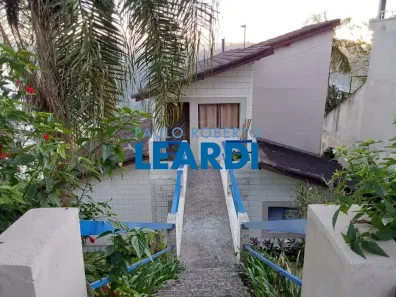 Casa de Condomínio com 3 Quartos à venda, 217m² no Jardim Imperial, Arujá