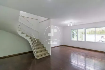 com 5 Quartos para alugar, 262m² no Vila Alpina, Santo André