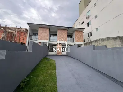 Sobrado com 2 Quartos à venda, 70m² no Areias, São José