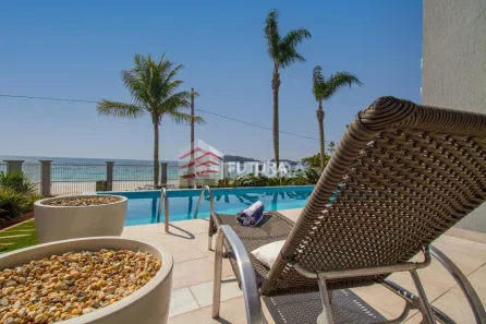 Casa com 6 Quartos à venda, 805m² no Centro, Bombinhas
