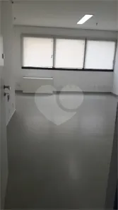 Sala Comercial para alugar, 30m² no Bela Vista, São Paulo