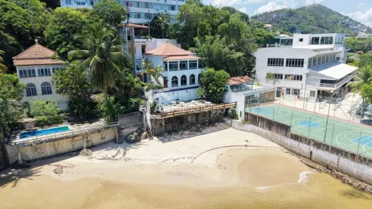 Casa com 4 Quartos à venda, 250m² no São Francisco, Niterói