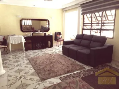 Casa com 3 Quartos à venda, 182m² no Jardim Aeroporto, São Paulo