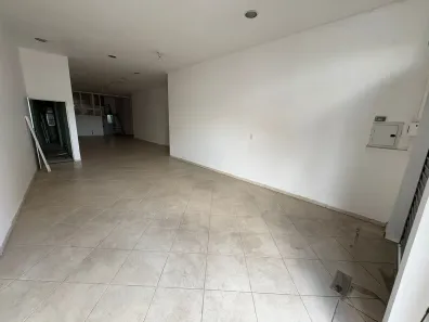 Ponto Comercial para alugar, 179m² no Reduto, Belém