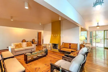 Casa com 3 Quartos à venda, 230m² no Vila Morumbi, São Paulo