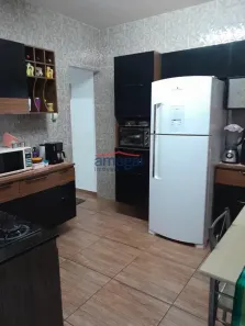 Sobrado com 3 Quartos à venda, 120m² no Jardim do Vale, Jacareí