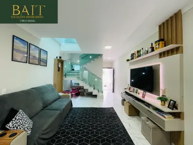 Sobrado com 3 Quartos à venda, 110m² no Jardim Sofia, Joinville