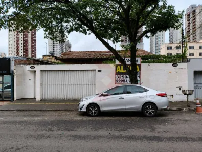 Casa com 3 Quartos para alugar, 284m² no Setor Marista, Goiânia