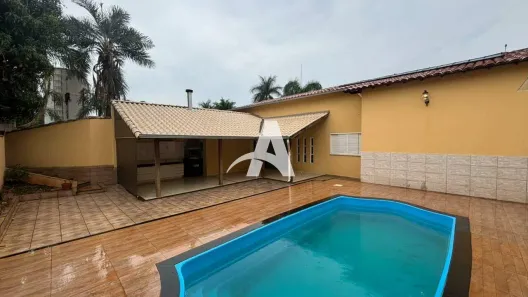 Casa com 4 Quartos para alugar, 425m² no Cidade Jardim, Uberlândia