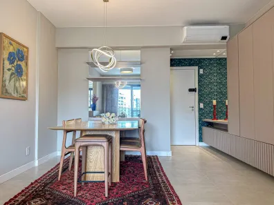 Apartamento com 2 Quartos à venda, 73m² no Centro, Florianópolis