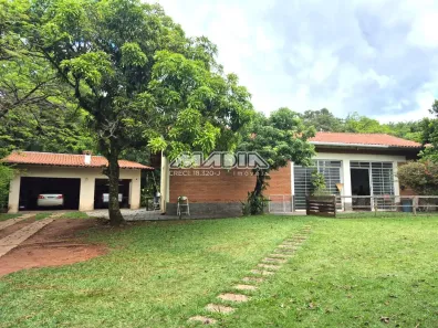 Fazenda/Sítio com 3 Quartos à venda, 256m² no Vista Alegre, Vinhedo