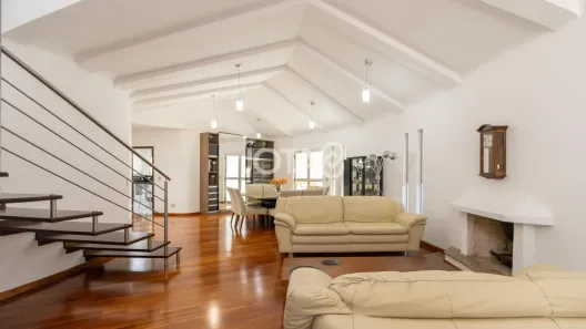 Casa de Condomínio com 4 Quartos à venda, 243m² no Santa Felicidade, Curitiba