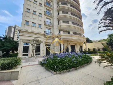 Apartamento com 4 Quartos à venda, 711m² no Cambuí, Campinas