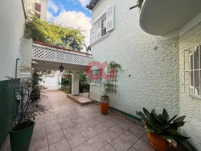 Sobrado com 3 Quartos à venda, 200m² no Campos Elíseos, São Paulo