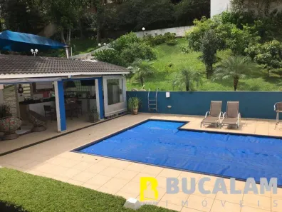 Casa de Condomínio com 3 Quartos à venda, 2800m² no Condomínio Iolanda, Taboão da Serra
