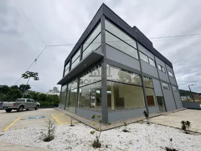 Sala Comercial para alugar, 362m² no Dom Joaquim, Brusque