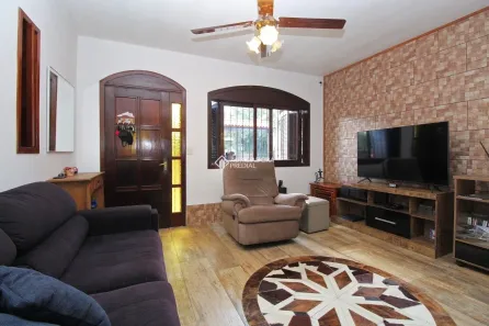 Casa com 4 Quartos à venda, 185m² no Cavalhada, Porto Alegre
