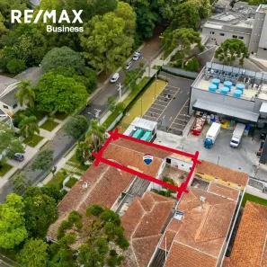 Lote/Terreno à venda, 366m² no Hugo Lange, Curitiba