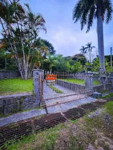 Fazenda/Sítio com 3 Quartos à venda, 228m² no Parque Meia Lua, Jacareí