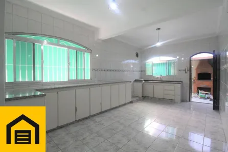Sobrado com 3 Quartos à venda, 165m² no Vila Assis Brasil, Mauá