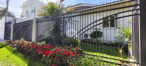 Casa com 4 Quartos à venda, 200m² no São Luiz, Farroupilha
