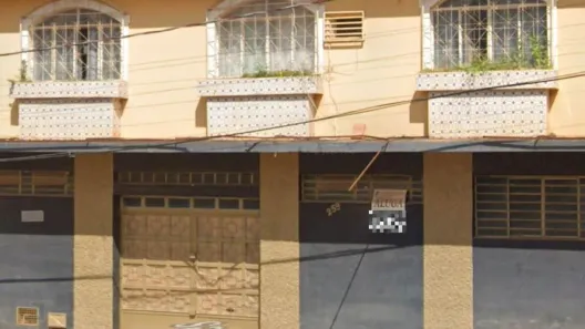 Sala Comercial com 2 Quartos à venda, 246m² no CENTRO, Bambuí